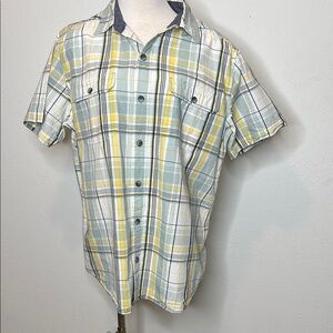 Old Ranch size Large Men's Yellow and Green Plaid short sleeved button up Shirt